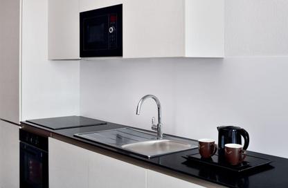 Apartment - Studio - 1 Bathroom for rent in Movenpick Hotel Apartments Downtown - Downtown Dubai - Dubai Apartment - Studio - 1 Bathroom for rent in Movenpick Hotel Apartments Downtown - Downtown Dubai - Dubai