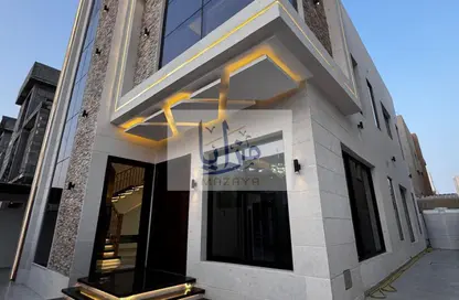 Villa - 5 Bedrooms - 7 Bathrooms for sale in Al Yasmeen 1 - Al Yasmeen - Ajman