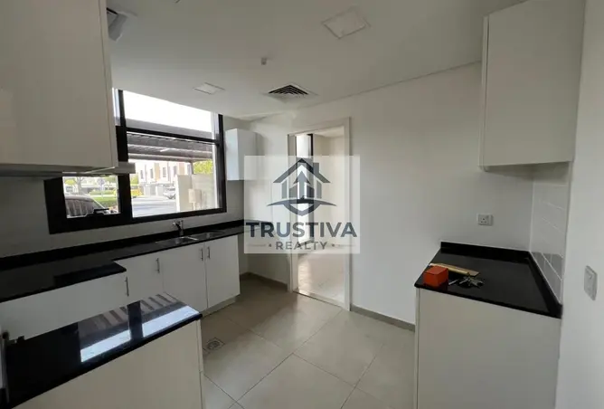 146007000 - Property Image 3