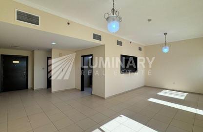 Apartment - 3 Bedrooms - 4 Bathrooms for rent in Mazaya 30 - Queue Point - Liwan - Dubai Land - Dubai