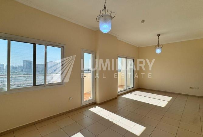 73852170 - صورة العقار 3