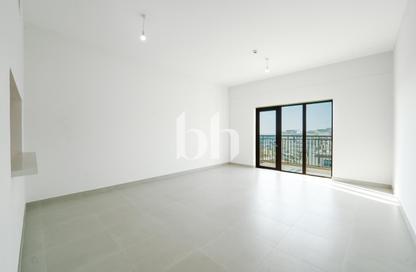 Apartment - 2 Bedrooms - 3 Bathrooms for rent in Views F - Yas Golf Collection - Yas Island - Abu Dhabi Apartment - 2 Bedrooms - 3 Bathrooms for rent in Views F - Yas Golf Collection - Yas Island - Abu Dhabi