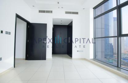 Apartment - 1 - 1 for rent in Skyview Tower - Dubai Marina - Dubai