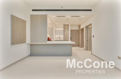 شقة - غرفة نوم - 2 حمامات للايجار في بن غاطي فانتوم - ديستريكت 17 - قرية جميرا الدائرية - دبي شقة - غرفة نوم - 2 حمامات للايجار في بن غاطي فانتوم - ديستريكت 17 - قرية جميرا الدائرية - دبي