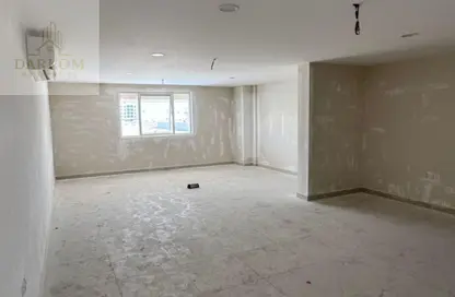 مكتب - غرفة نوم - 2 حمامات للايجار في الجرف 3 - الجرف - عجمان وسط المدينة - عجمان