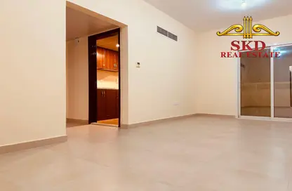 Apartment - 2 Bedrooms - 2 Bathrooms for rent in Bur Dubai - Dubai