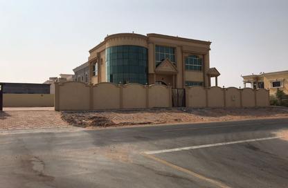 Villa - 6 Bedrooms - 7 Bathrooms for rent in Al Riffa - Ras Al Khaimah Villa - 6 Bedrooms - 7 Bathrooms for rent in Al Riffa - Ras Al Khaimah