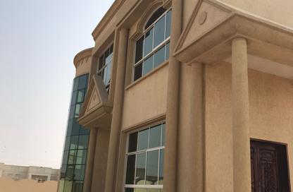 Villa - 6 Bedrooms - 7 Bathrooms for rent in Al Riffa - Ras Al Khaimah
