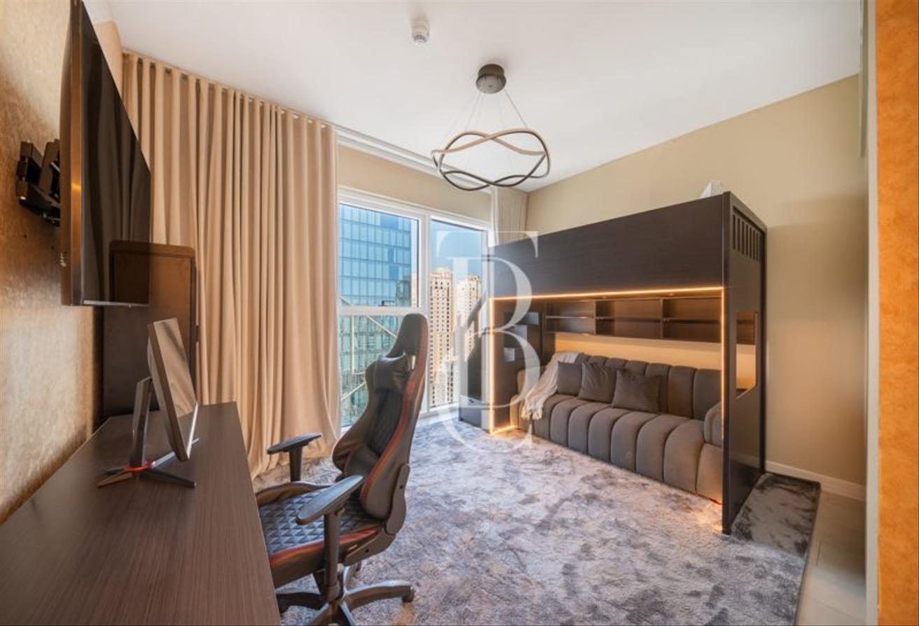 Panoramic Sea Views | Furnished | Vacant photo 15