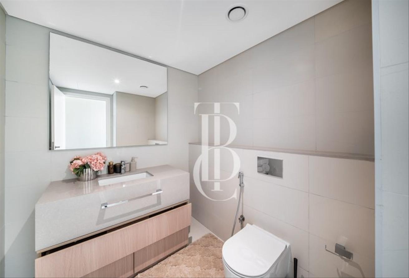 Panoramic Sea Views | Furnished | Vacant photo 17