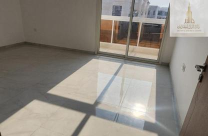 Villa - 4 - 5 for sale in Al Helio Downtown - Al Helio - Ajman Villa - 4 - 5 for sale in Al Helio Downtown - Al Helio - Ajman