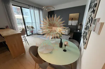 شقة - غرفة نوم - 2 حمامات للايجار في مبنى La Rive 1 - لا ريف - بورت دي لا مير - لا مير - جميرا - دبي