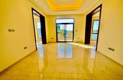 Villa - 5 Bedrooms - 7+ Bathrooms for rent in Luluat Al Raha - Al Raha Beach - Abu Dhabi