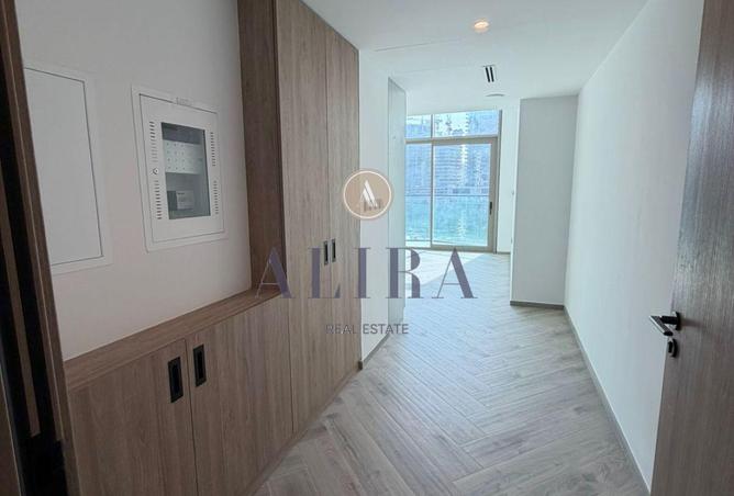 67433983 - Property Image 3