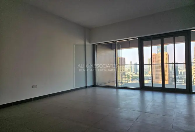 163241609 - Property Image 2