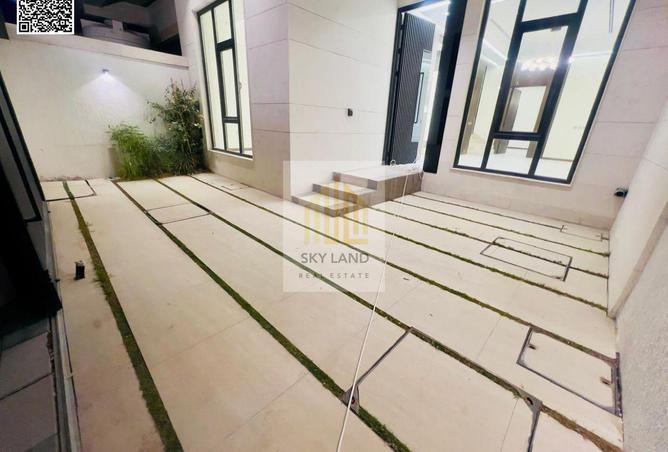 67432499 - Property Image 3