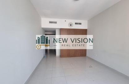 Apartment - 4 - 4 for rent in Al Khan Corniche - Al Khan - Sharjah
