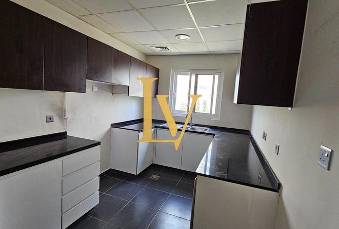 64404229 - صورة العقار 3