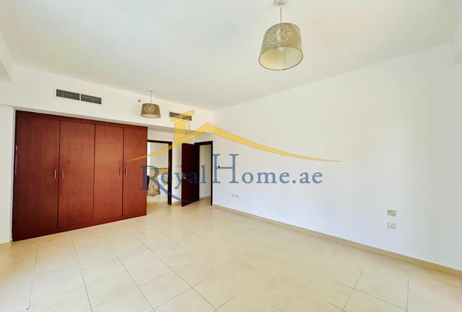 85318377 - Property Image 3