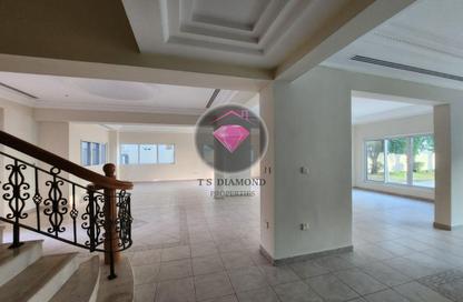 Villa - 4 - 6 for rent in Royal Marina Villas - Marina Village - Abu Dhabi