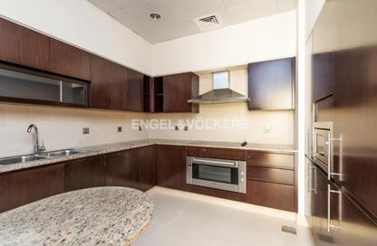 Apartment - 3 Bedrooms - 4 Bathrooms for rent in Sapphire - Tiara Residences - Palm Jumeirah - Dubai