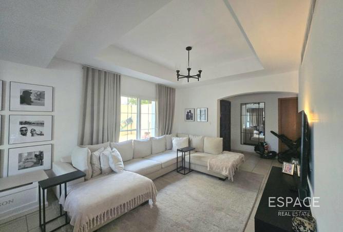 103678202 - Property Image 2
