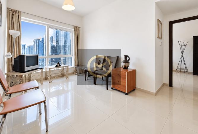Furnished | Vacant | Chiller Free | Lake View photo 3
