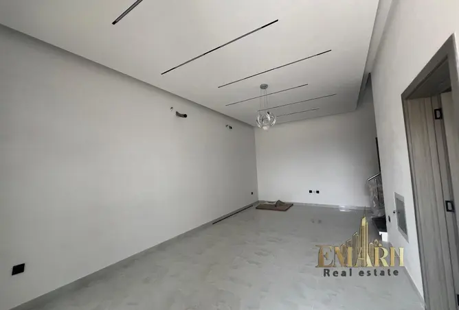 157370105 - Property Image 3