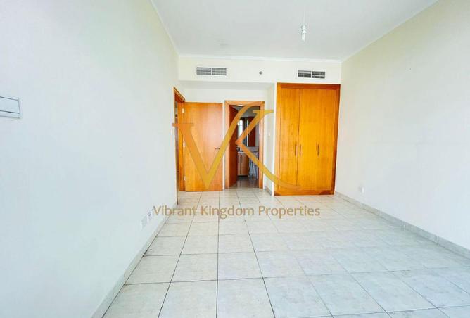 77804566 - Property Image 3