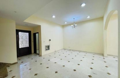 Villa - 3 Bedrooms - 4 Bathrooms for rent in Mirdif Villas - Mirdif - Dubai Villa - 3 Bedrooms - 4 Bathrooms for rent in Mirdif Villas - Mirdif - Dubai