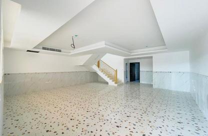 Villa - 3 Bedrooms - 4 Bathrooms for rent in Mirdif Villas - Mirdif - Dubai Villa - 3 Bedrooms - 4 Bathrooms for rent in Mirdif Villas - Mirdif - Dubai
