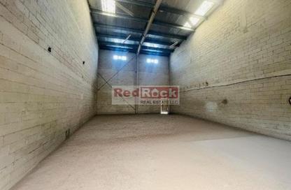 Warehouse - Studio - 1 for rent in Umm Ramool - Dubai