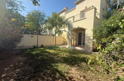 فيلا - 2 غرف نوم - 3 حمامات للايجار في الينابيع 15 - الينابيع - دبي فيلا - 2 غرف نوم - 3 حمامات للايجار في الينابيع 15 - الينابيع - دبي