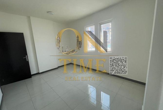 74254543 - صورة العقار 3