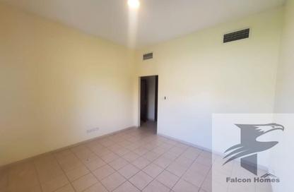 Villa - 4 Bedrooms - 5 Bathrooms for rent in Nad Al Sheba 4 - Nad Al Sheba - Dubai Villa - 4 Bedrooms - 5 Bathrooms for rent in Nad Al Sheba 4 - Nad Al Sheba - Dubai
