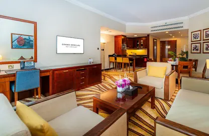 Apartment - 2 Bedrooms - 2 Bathrooms for rent in Tourist Club Area - Abu Dhabi