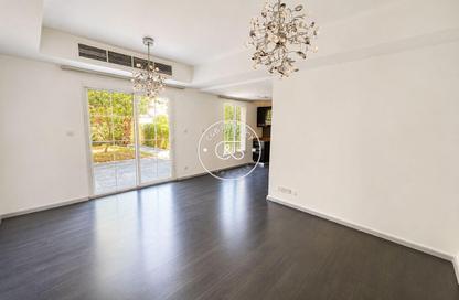 Townhouse - 2 Bedrooms - 3 Bathrooms for rent in Springs 15 - The Springs - Dubai Townhouse - 2 Bedrooms - 3 Bathrooms for rent in Springs 15 - The Springs - Dubai