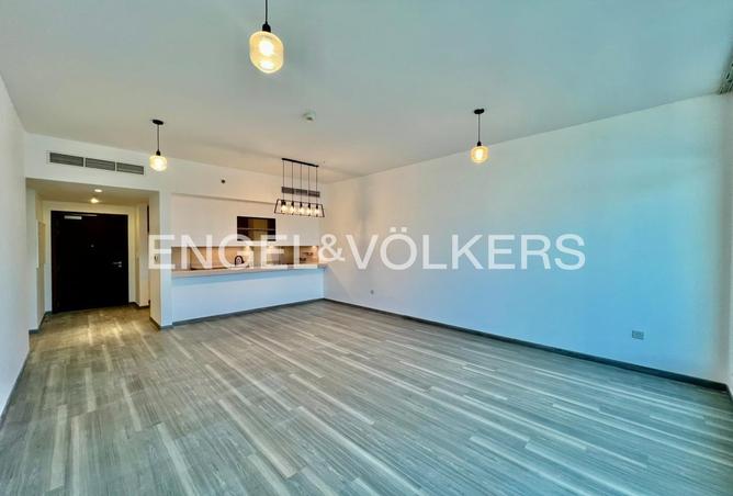 56942413 - Property Image 2