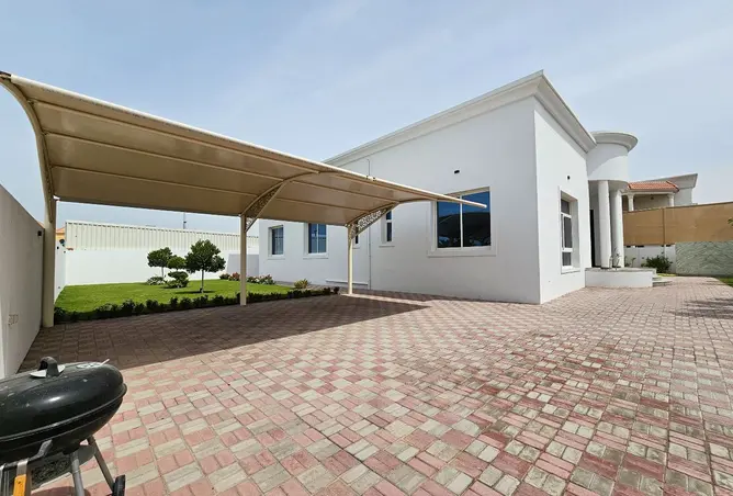 147751475 - Property Image 2