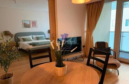 Apartment - 2 Bedrooms - 3 Bathrooms for rent in Al Raha Beach - Abu Dhabi