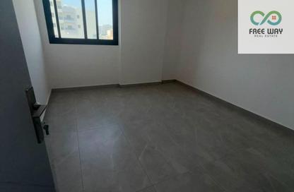 Apartment - 1 Bedroom - 2 Bathrooms for rent in Al Jurf 3 - Al Jurf - Ajman Downtown - Ajman