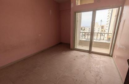 Apartment - 2 Bedrooms - 1 Bathroom for rent in Al Butina 9 Building - Al Butina - Sharjah