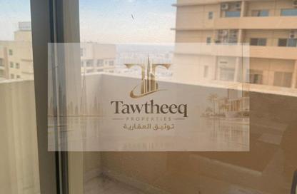 Apartment - 1 - 2 for sale in Lake View Tower 4 - Lake View Towers - Emirates City - Ajman