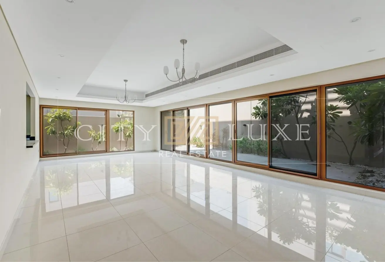 145988000 - Property Main Image