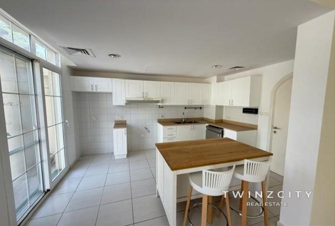 106431860 - Property Image 3