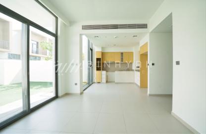 Villa - 3 - 4 for rent in May - Arabian Ranches 3 - Dubai