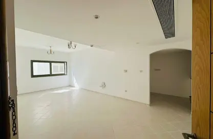 Apartment - 1 Bedroom - 1 Bathroom for rent in Al Majaz 1 - Al Majaz - Sharjah