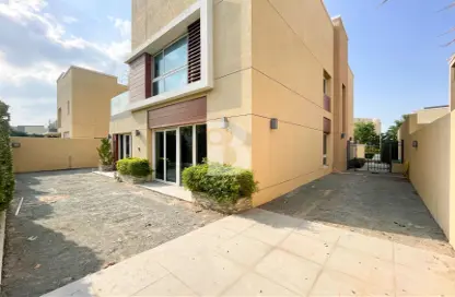 Villa - 4 Bedrooms - 5 Bathrooms for rent in Villa Lantana 1 - Villa Lantana - Dubai Science Park - Dubai