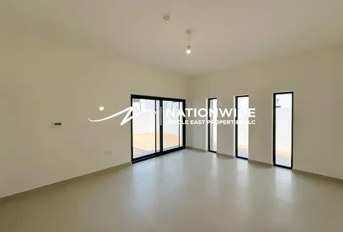 156014304 - Property Image 2