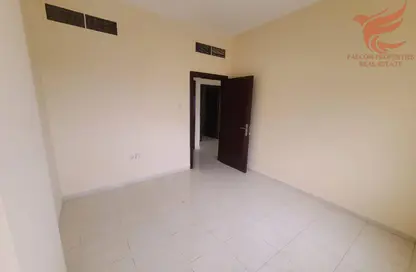 Apartment - 2 Bedrooms - 2 Bathrooms for rent in Dafan Al Nakheel - Ras Al Khaimah